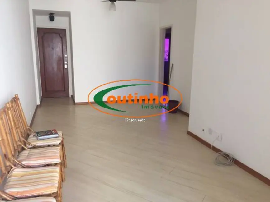 Foto 2 de Apartamento com 2 quartos à venda, 78m2 em Vila Isabel, Rio De Janeiro - RJ