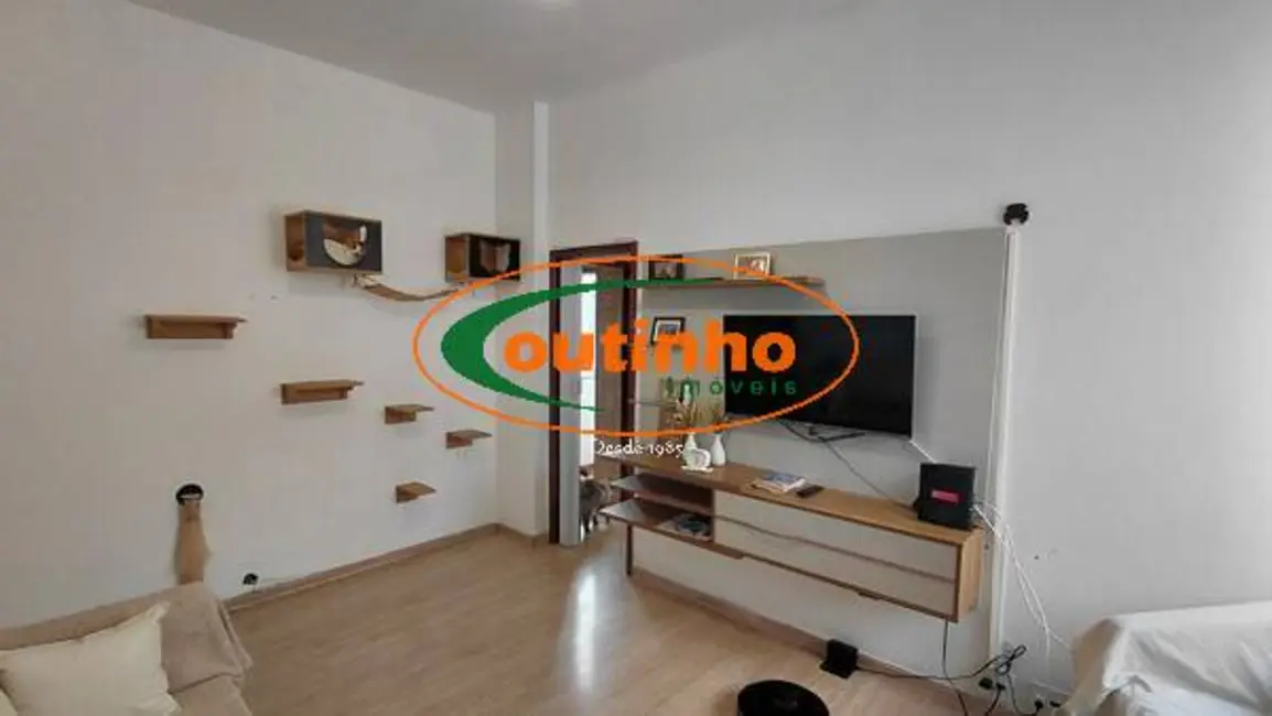 Foto 3 de Apartamento com 2 quartos à venda, 50m2 em Tijuca, Rio De Janeiro - RJ