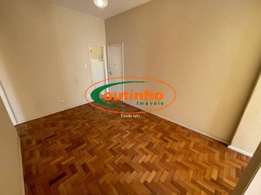 Foto 2 de Apartamento com 2 quartos à venda, 63m2 em Tijuca, Rio De Janeiro - RJ