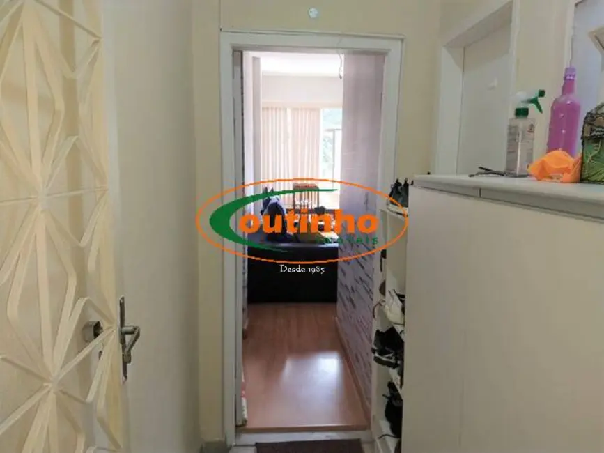 Apartamento com 3 quartos à venda, 82m2 em Grajaú, Rio De Janeiro - RJ - imagem 7 Foto 7 de Apartamento com 3 quartos à venda, 82m2 em Grajaú, Rio De Janeiro - RJ