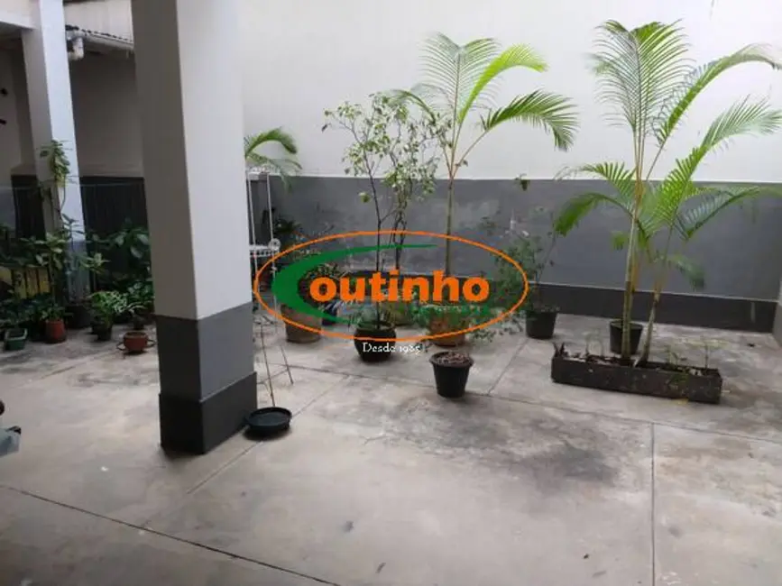 Apartamento com 3 quartos à venda, 82m2 em Grajaú, Rio De Janeiro - RJ - imagem 5 Foto 5 de Apartamento com 3 quartos à venda, 82m2 em Grajaú, Rio De Janeiro - RJ