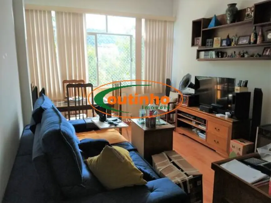 Apartamento com 3 quartos à venda, 82m2 em Grajaú, Rio De Janeiro - RJ - imagem 2 Foto 2 de Apartamento com 3 quartos à venda, 82m2 em Grajaú, Rio De Janeiro - RJ