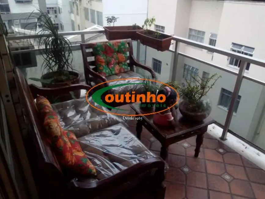 Foto 2 de Apartamento com 3 quartos à venda, 119m2 em Tijuca, Rio De Janeiro - RJ