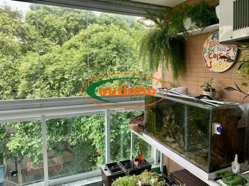 Foto 2 de Apartamento com 2 quartos à venda, 71m2 em Tijuca, Rio De Janeiro - RJ