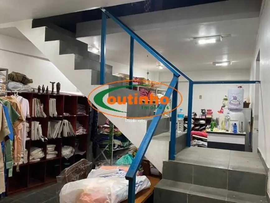 Sala Comercial à venda, 240m2 em Tijuca, Rio De Janeiro - RJ - imagem 5 Foto 5 de Sala Comercial à venda, 240m2 em Tijuca, Rio De Janeiro - RJ