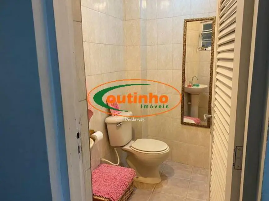 Sala Comercial à venda, 240m2 em Tijuca, Rio De Janeiro - RJ - imagem 7 Foto 7 de Sala Comercial à venda, 240m2 em Tijuca, Rio De Janeiro - RJ