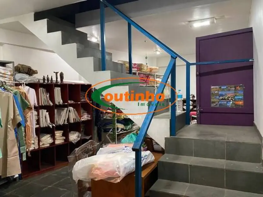 Sala Comercial à venda, 240m2 em Tijuca, Rio De Janeiro - RJ - imagem 9 Foto 9 de Sala Comercial à venda, 240m2 em Tijuca, Rio De Janeiro - RJ