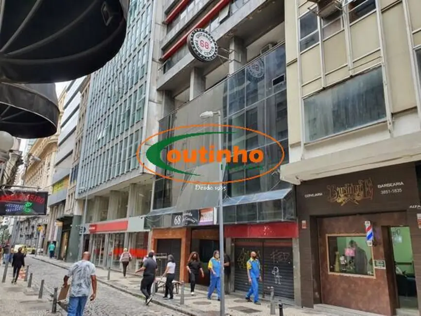 Sala Comercial à venda, 30m2 em Centro, Rio De Janeiro - RJ - imagem 3 Foto 3 de Sala Comercial à venda, 30m2 em Centro, Rio De Janeiro - RJ