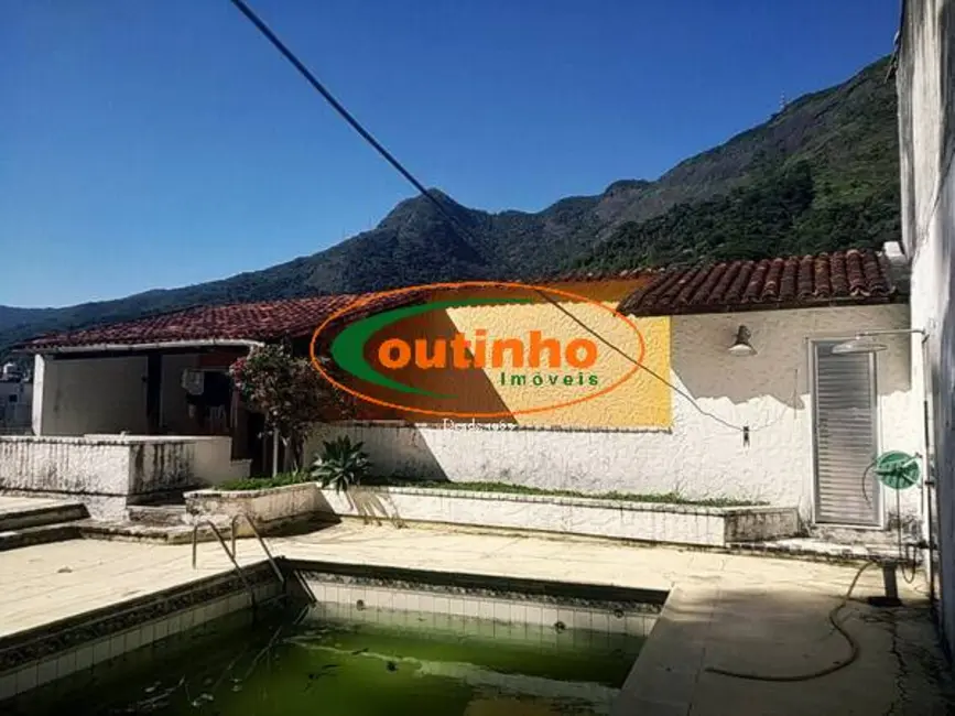 Foto 1 de Casa com 5 quartos à venda, 400m2 em Alto da Boa Vista, Rio De Janeiro - RJ