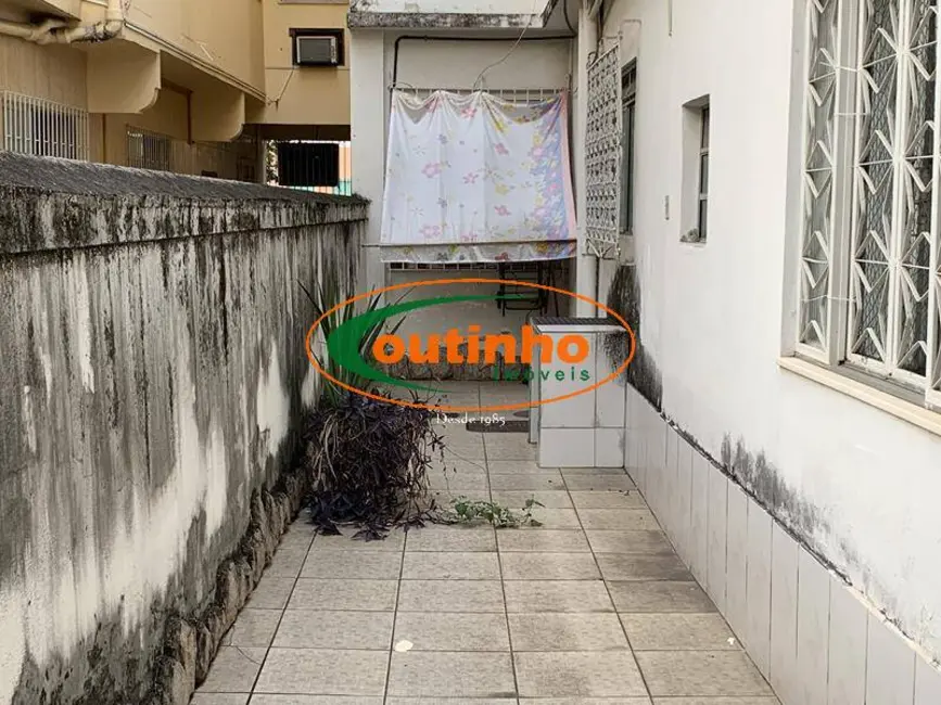 Casa com 3 quartos à venda, 200m2 em Tijuca, Rio De Janeiro - RJ - imagem 8 Foto 8 de Casa com 3 quartos à venda, 200m2 em Tijuca, Rio De Janeiro - RJ