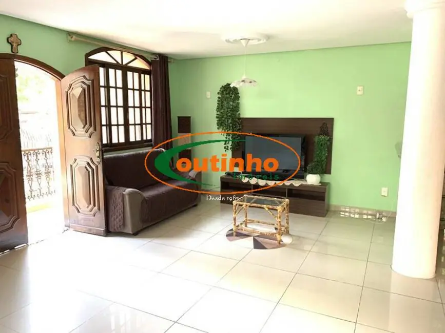 Casa com 6 quartos à venda, 525m2 em Tijuca, Rio De Janeiro - RJ - imagem 5 Foto 5 de Casa com 6 quartos à venda, 525m2 em Tijuca, Rio De Janeiro - RJ