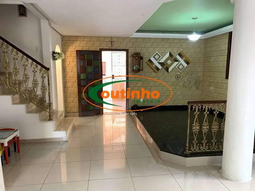Casa com 6 quartos à venda, 525m2 em Tijuca, Rio De Janeiro - RJ - imagem 7 Foto 7 de Casa com 6 quartos à venda, 525m2 em Tijuca, Rio De Janeiro - RJ