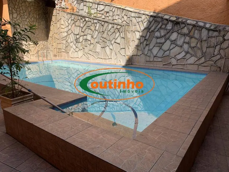 Casa com 6 quartos à venda, 525m2 em Tijuca, Rio De Janeiro - RJ - imagem 4 Foto 4 de Casa com 6 quartos à venda, 525m2 em Tijuca, Rio De Janeiro - RJ