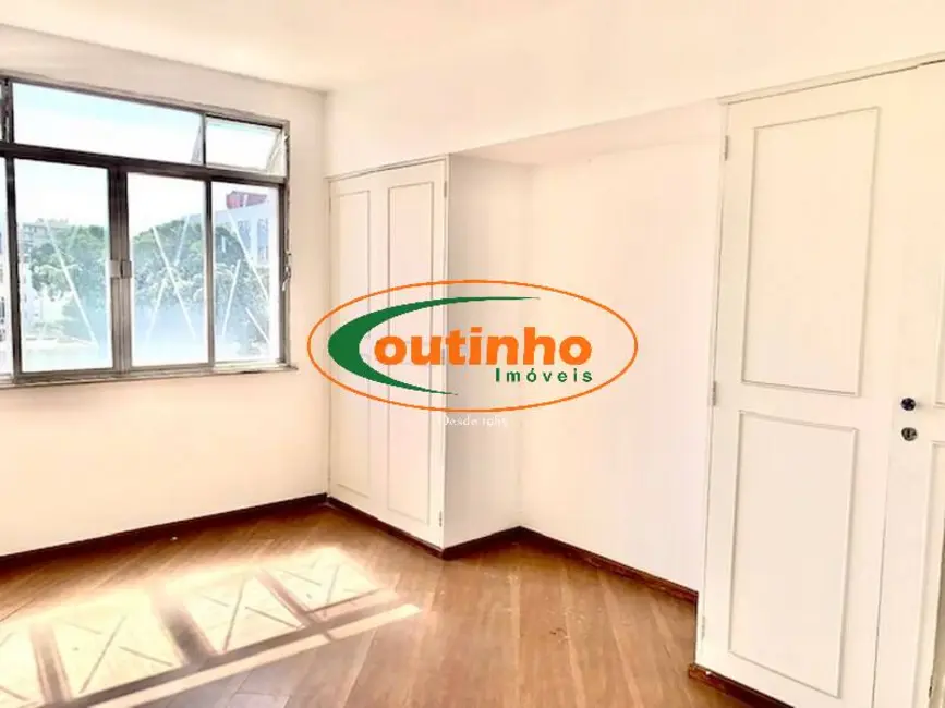 Foto 6 de Apartamento com 2 quartos à venda, 70m2 em Vila Isabel, Rio De Janeiro - RJ