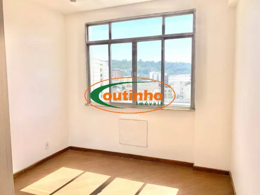 Foto 3 de Apartamento com 2 quartos à venda, 70m2 em Vila Isabel, Rio De Janeiro - RJ