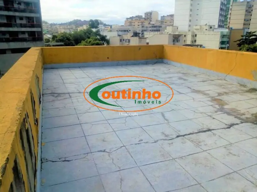 Foto 2 de Apartamento com 2 quartos à venda, 68m2 em Tijuca, Rio De Janeiro - RJ