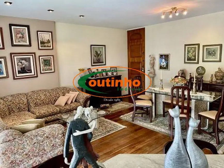 Foto 2 de Apartamento com 4 quartos à venda, 135m2 em Tijuca, Rio De Janeiro - RJ