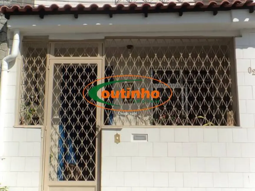 Foto 2 de Casa com 2 quartos à venda, 90m2 em Tijuca, Rio De Janeiro - RJ