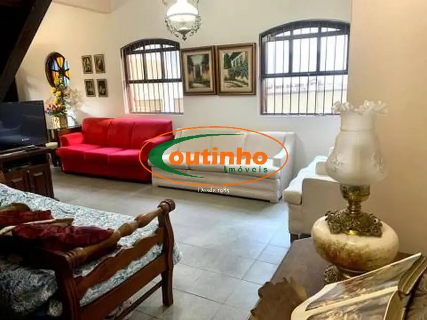 Casa com 4 quartos à venda, 298m2 em Tijuca, Rio De Janeiro - RJ - imagem 3 Foto 3 de Casa com 4 quartos à venda, 298m2 em Tijuca, Rio De Janeiro - RJ