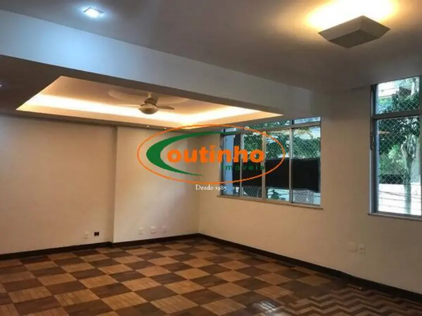 Foto 2 de Apartamento com 3 quartos à venda, 105m2 em Tijuca, Rio De Janeiro - RJ