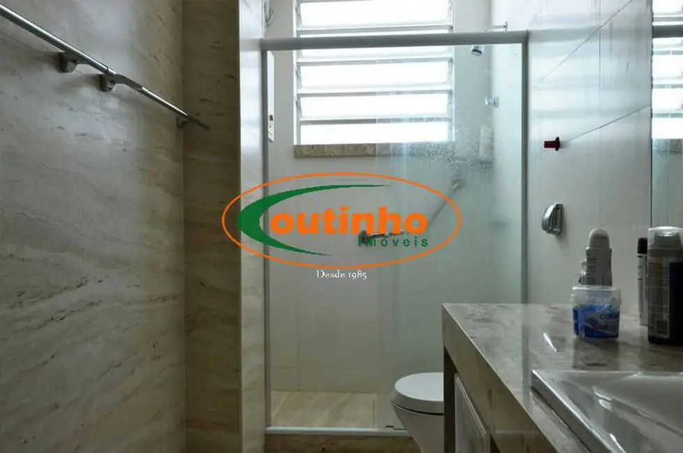 Apartamento com 3 quartos à venda, 130m2 em Tijuca, Rio De Janeiro - RJ - imagem 7 Foto 7 de Apartamento com 3 quartos à venda, 130m2 em Tijuca, Rio De Janeiro - RJ