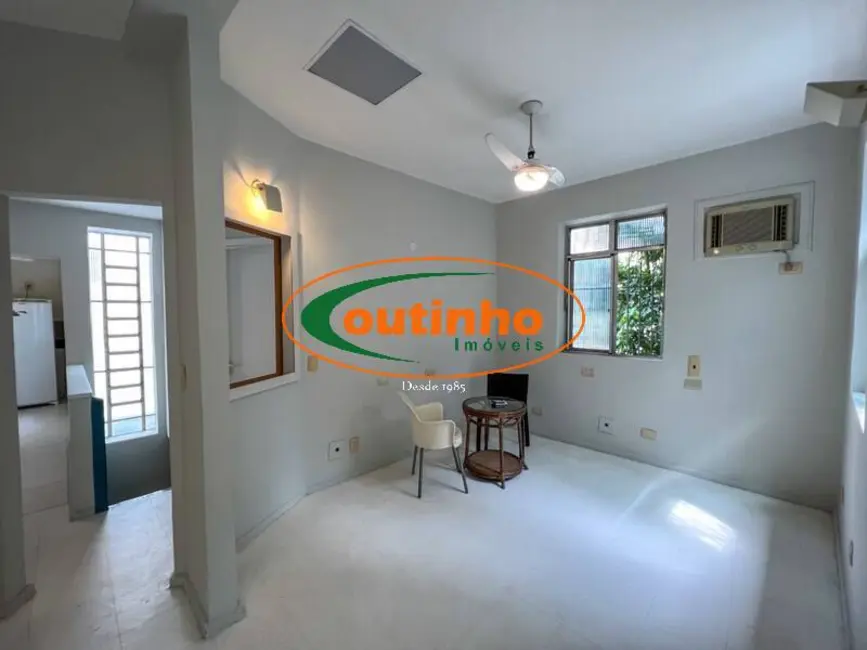 Casa com 3 quartos à venda, 125m2 em Vila Isabel, Rio De Janeiro - RJ - imagem 5 Foto 5 de Casa com 3 quartos à venda, 125m2 em Vila Isabel, Rio De Janeiro - RJ