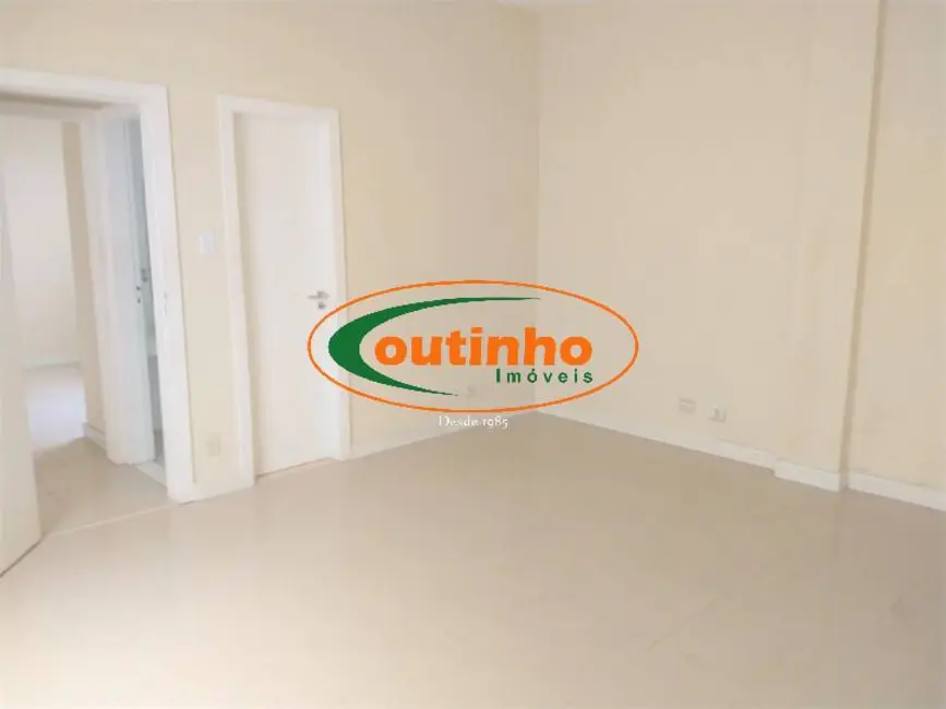 Foto 6 de Apartamento com 2 quartos à venda, 65m2 em Tijuca, Rio De Janeiro - RJ