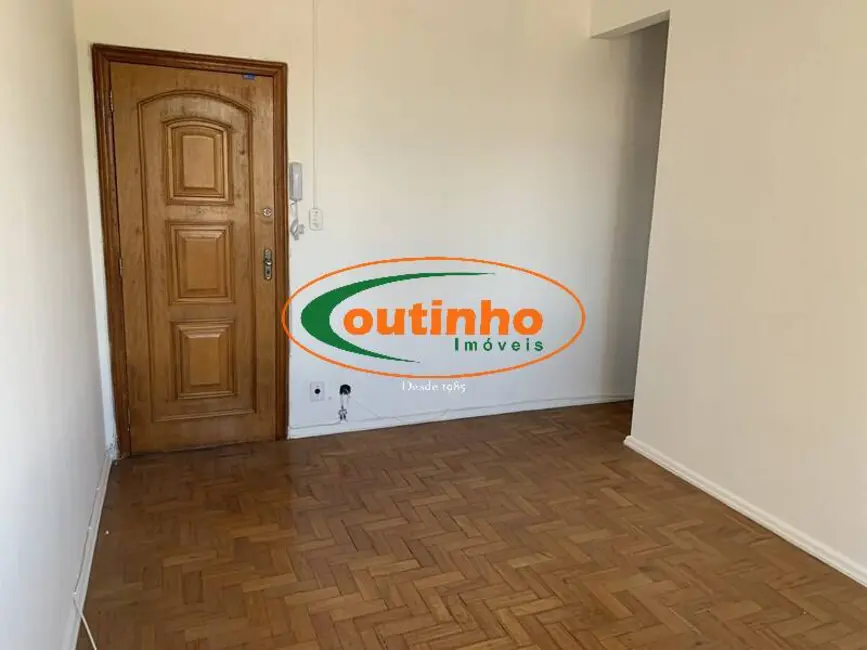 Apartamento com 2 quartos à venda, 57m2 em Tijuca, Rio De Janeiro - RJ - imagem 4 Foto 4 de Apartamento com 2 quartos à venda, 57m2 em Tijuca, Rio De Janeiro - RJ