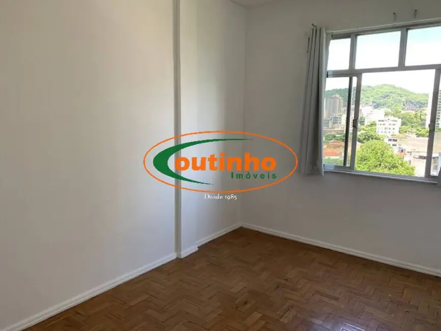 Apartamento com 2 quartos à venda, 57m2 em Tijuca, Rio De Janeiro - RJ - imagem 5 Foto 5 de Apartamento com 2 quartos à venda, 57m2 em Tijuca, Rio De Janeiro - RJ