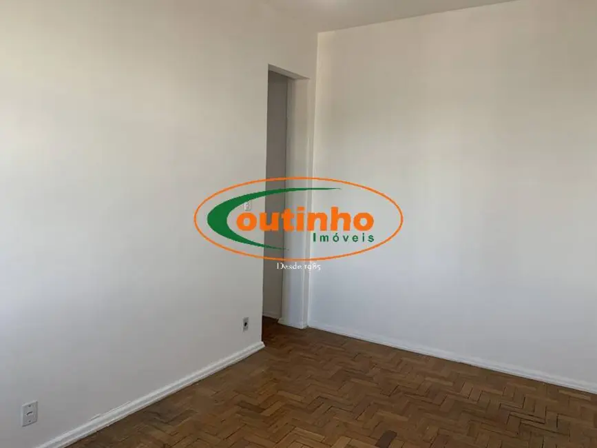 Apartamento com 2 quartos à venda, 57m2 em Tijuca, Rio De Janeiro - RJ - imagem 9 Foto 9 de Apartamento com 2 quartos à venda, 57m2 em Tijuca, Rio De Janeiro - RJ
