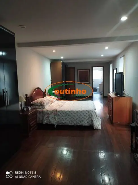 Sala Comercial à venda, 850m2 em Tijuca, Rio De Janeiro - RJ - imagem 6 Foto 6 de Sala Comercial à venda, 850m2 em Tijuca, Rio De Janeiro - RJ