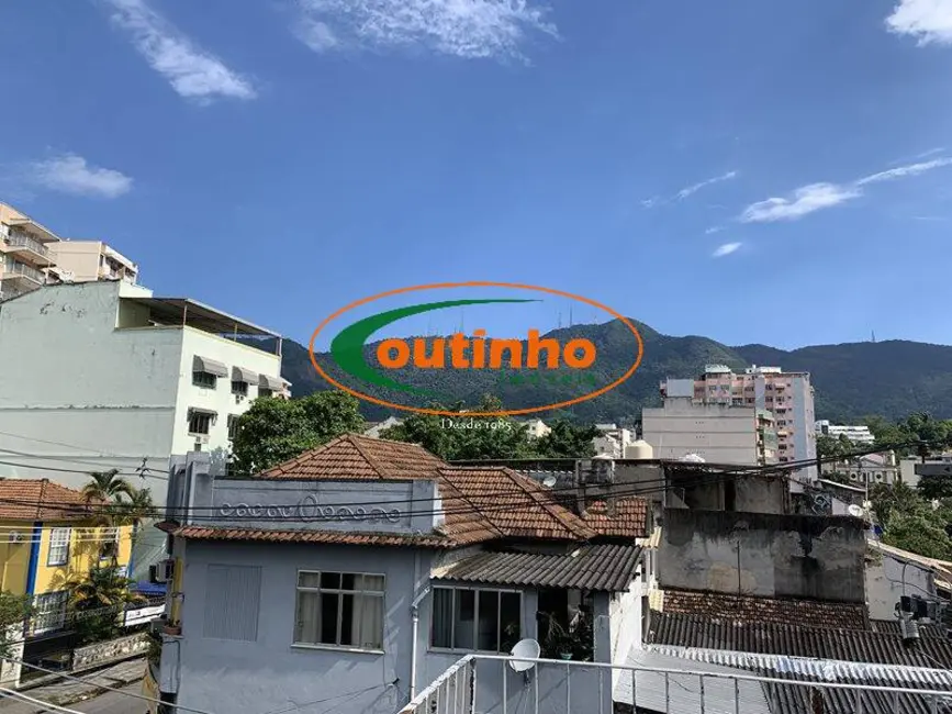 Foto 1 de Casa com 4 quartos à venda, 200m2 em Tijuca, Rio De Janeiro - RJ