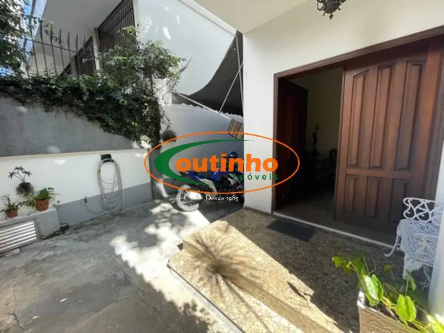 Foto 3 de Casa com 5 quartos à venda, 300m2 em Tijuca, Rio De Janeiro - RJ