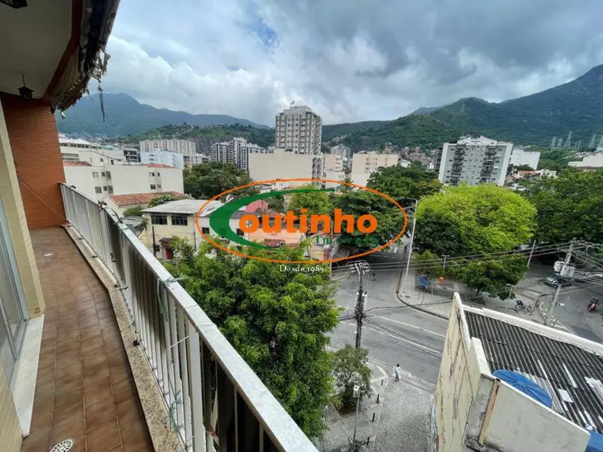 Foto 2 de Apartamento com 2 quartos à venda, 72m2 em Grajaú, Rio De Janeiro - RJ