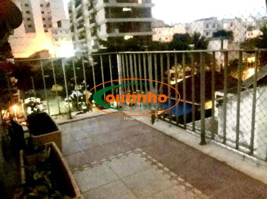 Apartamento com 3 quartos à venda, 110m2 em Tijuca, Rio De Janeiro - RJ - imagem 1 Foto 1 de Apartamento com 3 quartos à venda, 110m2 em Tijuca, Rio De Janeiro - RJ