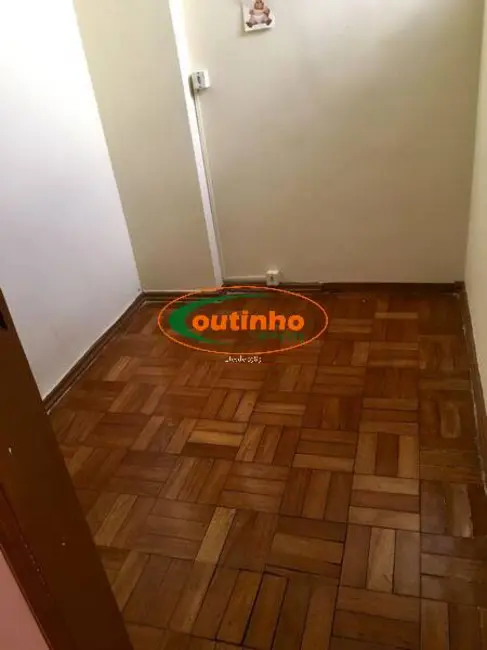 Foto 2 de Apartamento com 2 quartos à venda, 70m2 em Tijuca, Rio De Janeiro - RJ