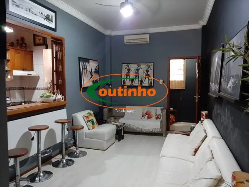 Foto 2 de Apartamento com 2 quartos à venda, 63m2 em Tijuca, Rio De Janeiro - RJ