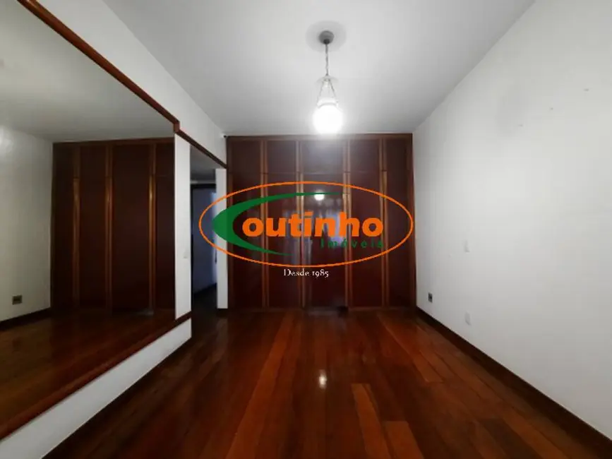 Foto 8 de Apartamento com 4 quartos à venda, 147m2 em Tijuca, Rio De Janeiro - RJ
