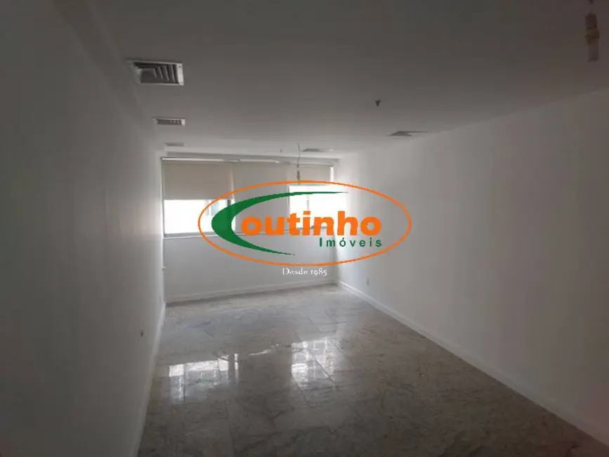 Foto 2 de Sala Comercial à venda, 35m2 em Tijuca, Rio De Janeiro - RJ