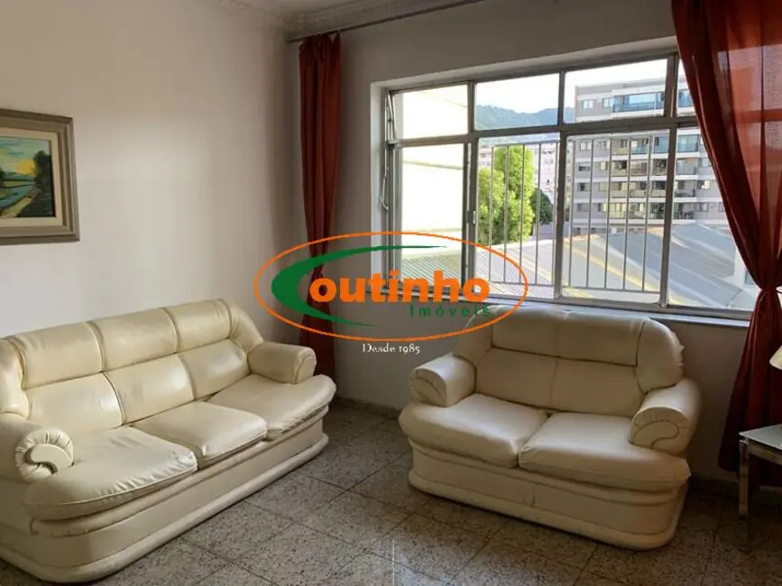 Apartamento com 2 quartos à venda, 75m2 em Tijuca, Rio De Janeiro - RJ - imagem 4 Foto 4 de Apartamento com 2 quartos à venda, 75m2 em Tijuca, Rio De Janeiro - RJ