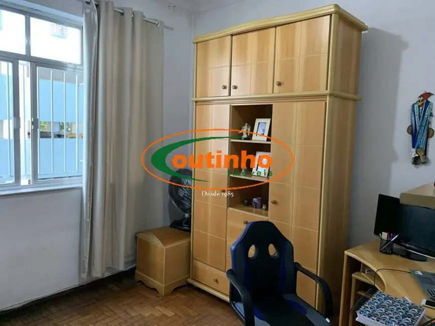 Apartamento com 2 quartos à venda, 75m2 em Tijuca, Rio De Janeiro - RJ - imagem 9 Foto 9 de Apartamento com 2 quartos à venda, 75m2 em Tijuca, Rio De Janeiro - RJ