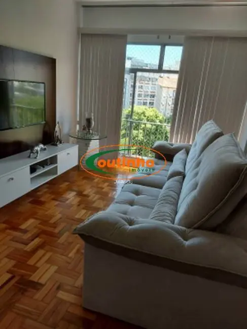 Foto 2 de Apartamento com 3 quartos à venda, 78m2 em Tijuca, Rio De Janeiro - RJ