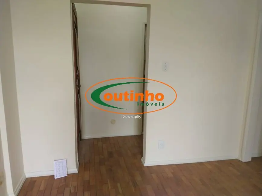 Foto 3 de Apartamento com 2 quartos à venda, 80m2 em Tijuca, Rio De Janeiro - RJ