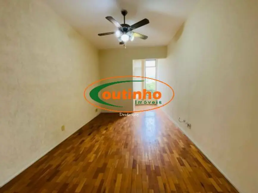 Foto 3 de Apartamento com 2 quartos à venda, 80m2 em Tijuca, Rio De Janeiro - RJ