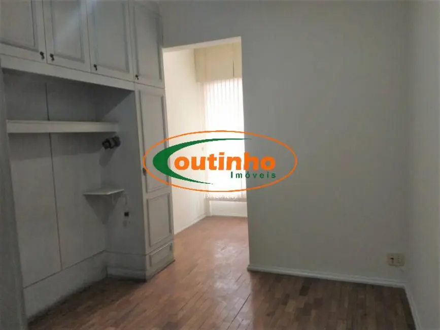 Foto 9 de Apartamento com 2 quartos à venda, 80m2 em Tijuca, Rio De Janeiro - RJ