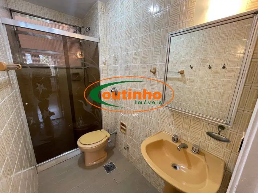 Apartamento com 3 quartos à venda, 100m2 em Tijuca, Rio De Janeiro - RJ - imagem 8 Foto 8 de Apartamento com 3 quartos à venda, 100m2 em Tijuca, Rio De Janeiro - RJ