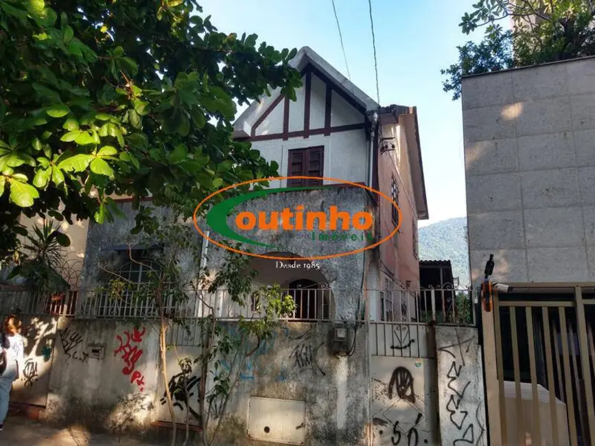 Foto 2 de Casa com 6 quartos à venda, 400m2 em Tijuca, Rio De Janeiro - RJ