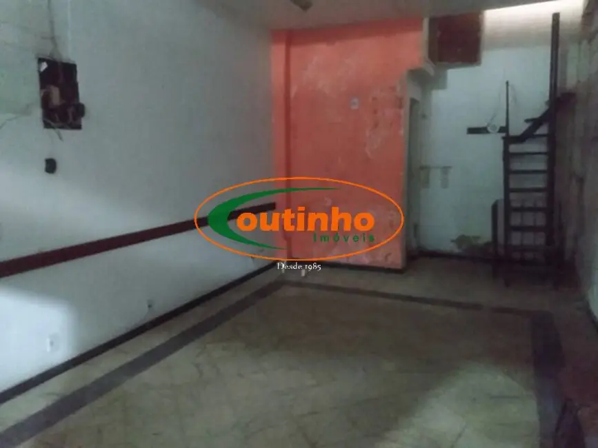 Sala Comercial à venda, 35m2 em Tijuca, Rio De Janeiro - RJ - imagem 7 Foto 7 de Sala Comercial à venda, 35m2 em Tijuca, Rio De Janeiro - RJ