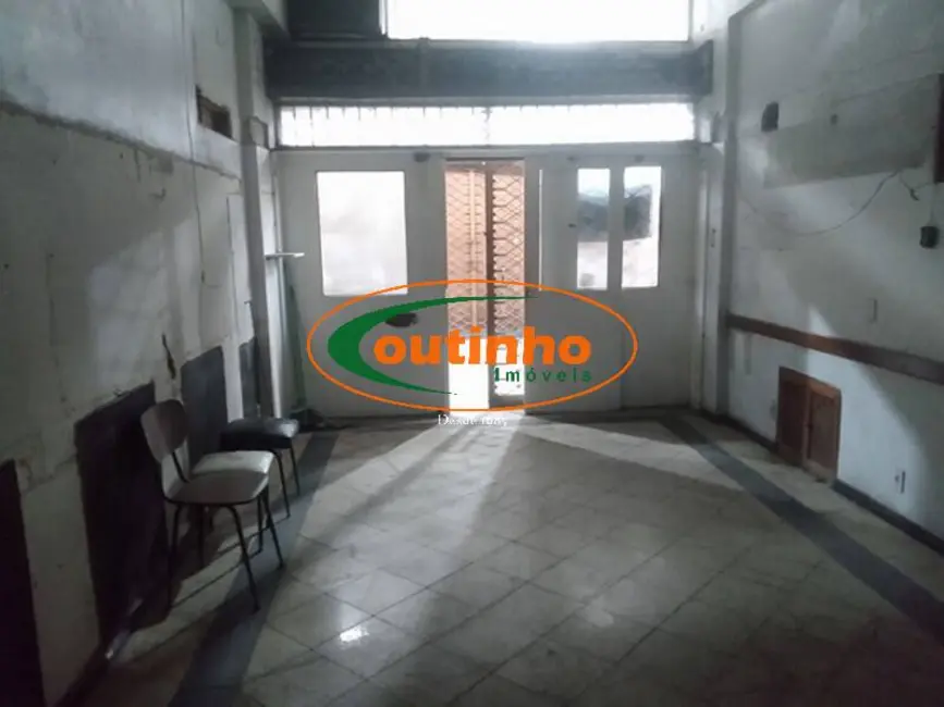 Sala Comercial à venda, 35m2 em Tijuca, Rio De Janeiro - RJ - imagem 8 Foto 8 de Sala Comercial à venda, 35m2 em Tijuca, Rio De Janeiro - RJ