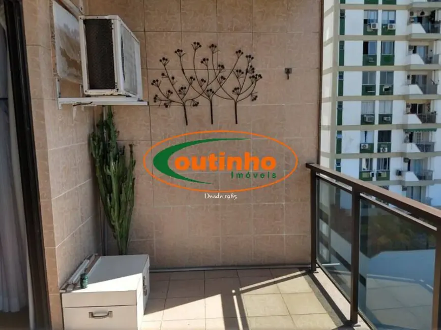 Foto 2 de Apartamento com 4 quartos à venda, 124m2 em Vila Isabel, Rio De Janeiro - RJ